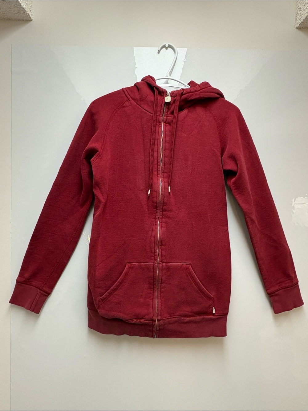 TNA by Aritzia Full Zip Hoody Women’s Small Dark Red Slim Fit